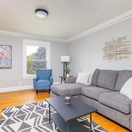 Spacious 2 Bedroom Home Near Ingersoll & Downtown Des Moines Exterior foto