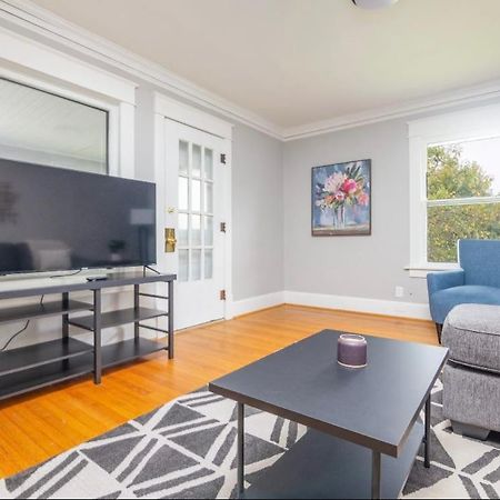 Spacious 2 Bedroom Home Near Ingersoll & Downtown Des Moines Exterior foto